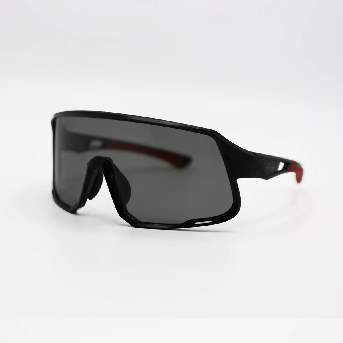 Clear Vision, Custom Comfort: Prescription Options for Polycarbonate Outdoor Sports Eyewear