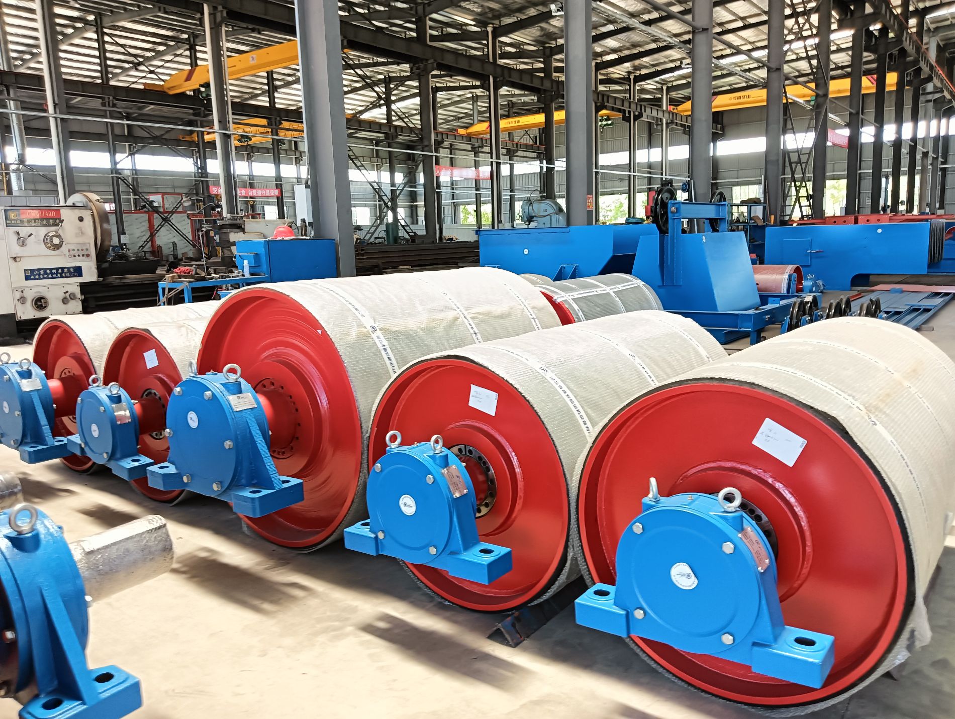Optimized Conveyor Pulley Solutions: Enhancing Efficiency with Custom Designs