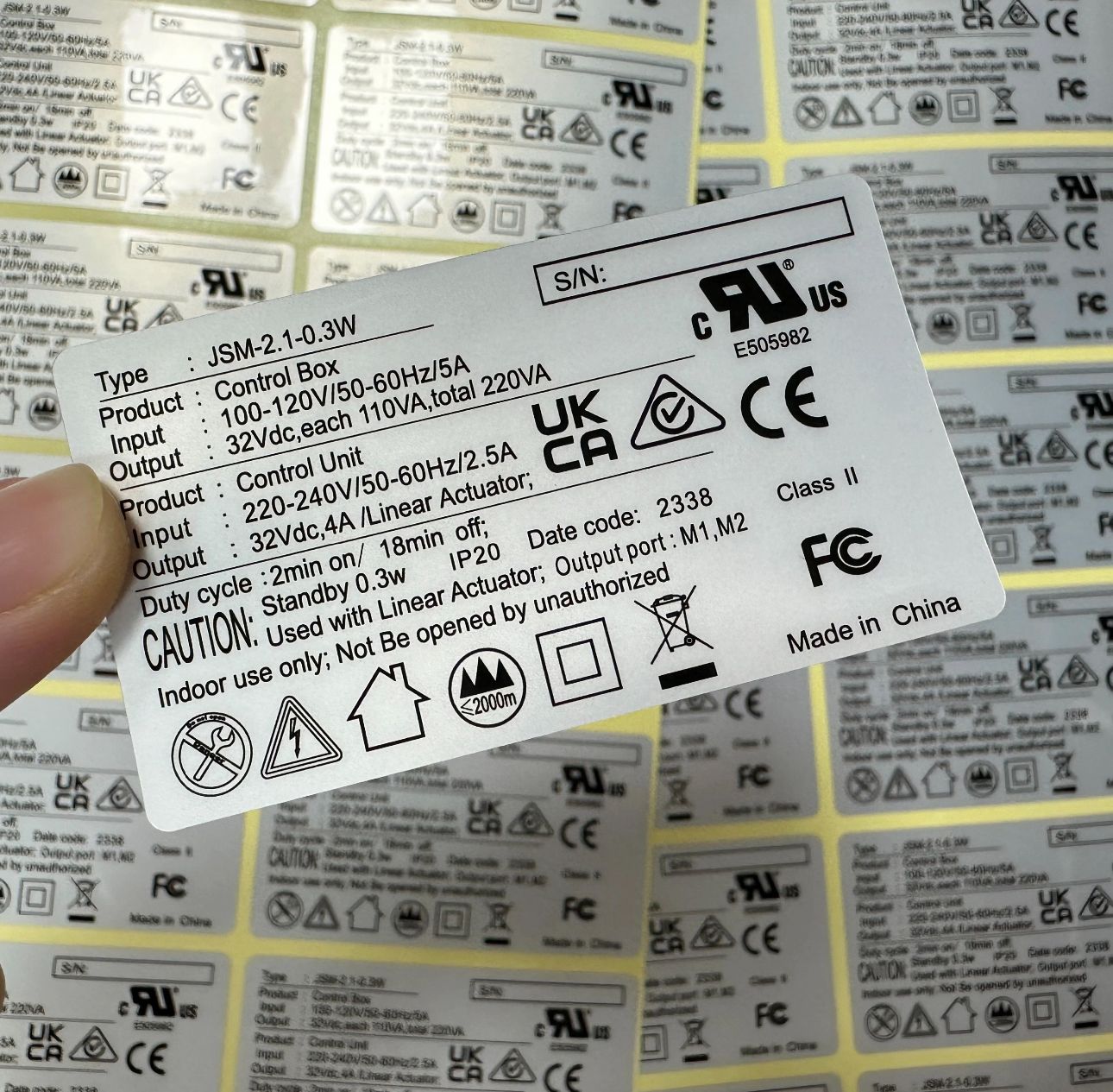 Custom Screen Printing Label Company: Crafting Durable and Vibrant Brand Identities